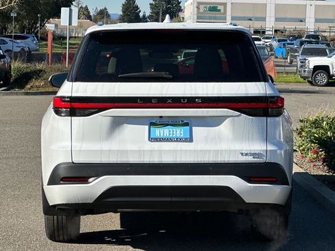 New 2026 Lexus TX 350 AWD image 5