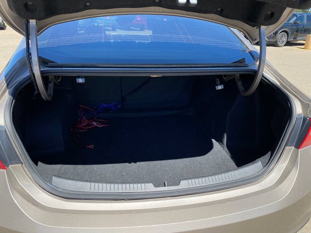Used 2023 Chevrolet Malibu LT FWD image 19