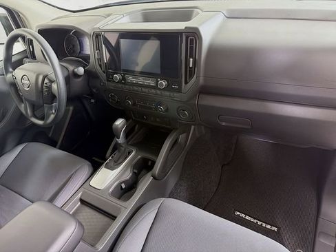 Certified 2025 Nissan Frontier S w/ S Utility Package AWD/4WD image 28