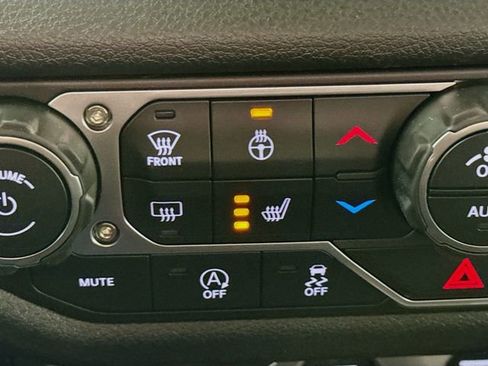 New 2026 Jeep Wrangler Unlimited Sport AWD/4WD image 19