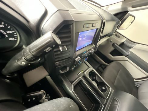 Used 2020 Ford F150 XL w/ Equipment Group 101A Mid RWD image 24