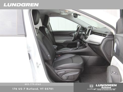 Used 2022 Jeep Compass Latitude w/ Convenience Group image 9