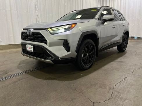 Certified 2024 Toyota RAV4 SE AWD/4WD image 24