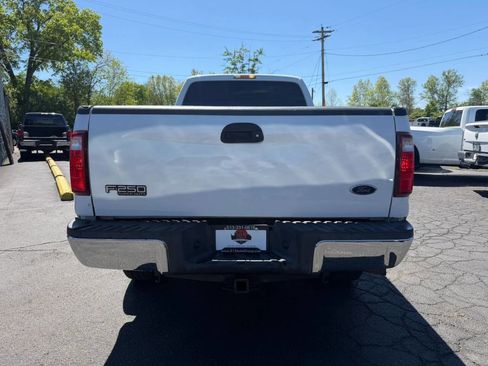 Used 2010 Ford F250 XLT AWD/4WD image 5