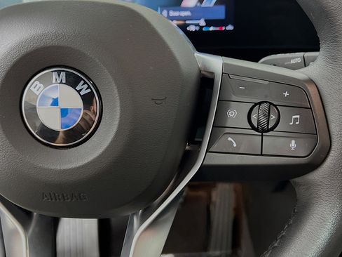 Used 2025 BMW X1 xDrive28i w/ Convenience Package image 20