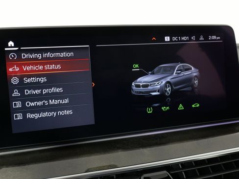 Used 2022 BMW 530i xDrive w/ Convenience Package AWD/4WD image 47