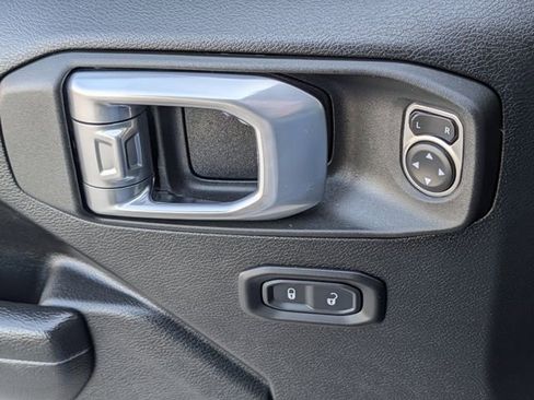 Used 2023 Jeep Wrangler Sport S image 24