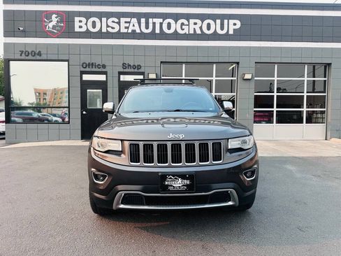 Used 2015 Jeep Grand Cherokee Limited w/ Luxury Group II AWD/4WD image 2
