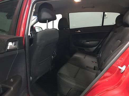 Used 2017 Kia Sportage LX FWD image 16