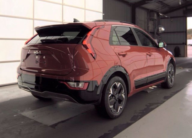 Used 2023 Kia Niro Wind FWD image 3