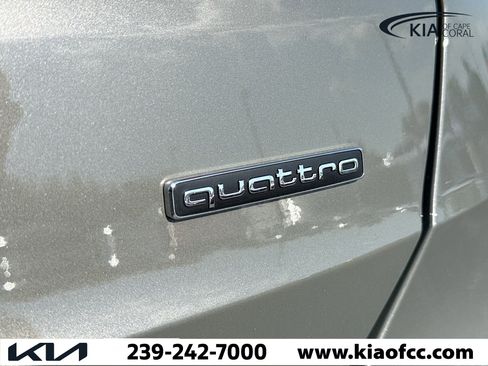 Used 2022 Audi Q3 2.0T Premium w/ Convenience Package image 11