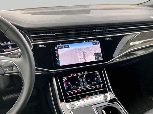 Used 2026 Audi Q8 Premium Plus AWD/4WD image 7