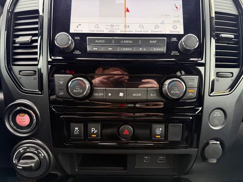 Used 2024 Nissan Titan PRO-4X w/ Off Road Protection Package image 28
