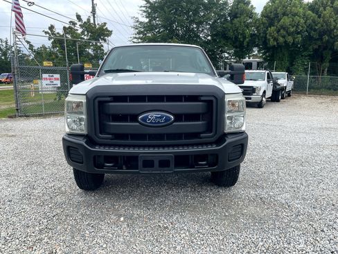Used 2012 Ford F250 XL w/ PWR Equipment Group image 8