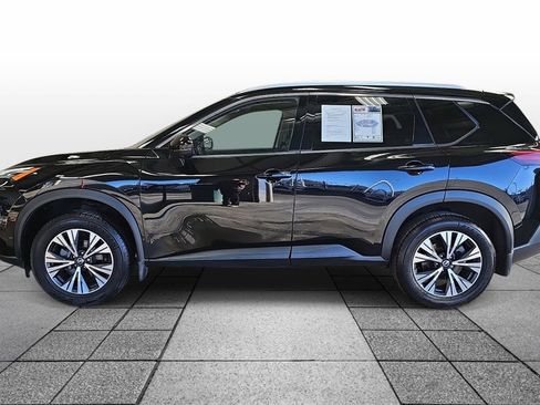 Used 2021 Nissan Rogue SV w/ Premium Package image 8