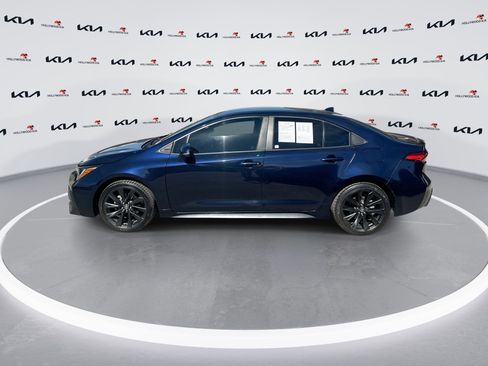 Used 2022 Toyota Corolla SE image 5