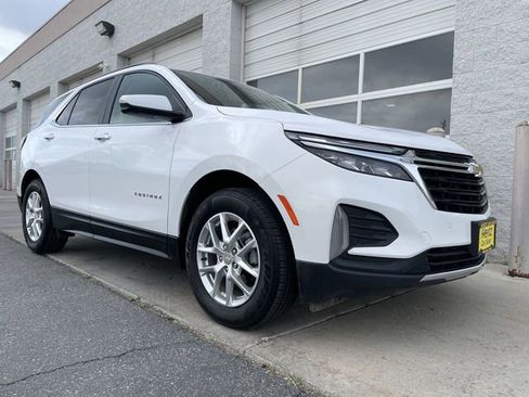 Used 2024 Chevrolet Equinox LT image 10