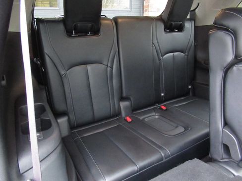 Used 2023 INFINITI QX60 Luxe image 10