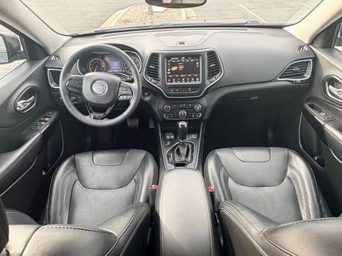 Used 2023 Jeep Cherokee Altitude Lux image 12