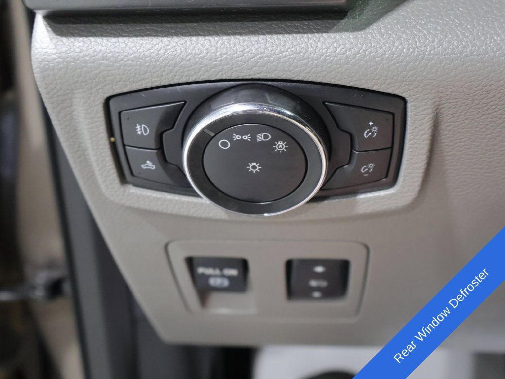Used 2016 Ford F150 XLT w/ Equipment Group 302A Luxury AWD/4WD image 9