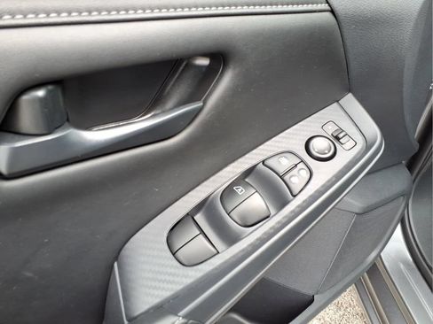 Used 2025 Nissan Sentra S w/ Trunk Package FWD image 21