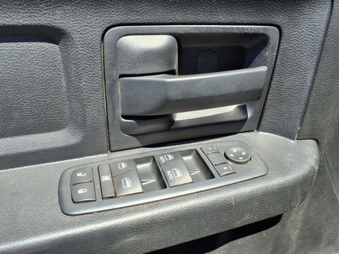 Used 2016 RAM 1500 Tradesman w/ Popular Equipment Group image 12