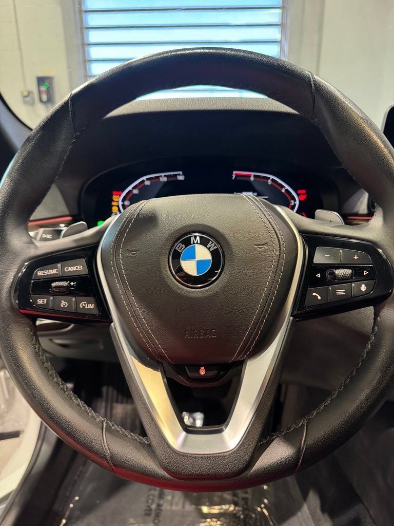 Used 2023 BMW 530i xDrive w/ Premium Package AWD/4WD image 16