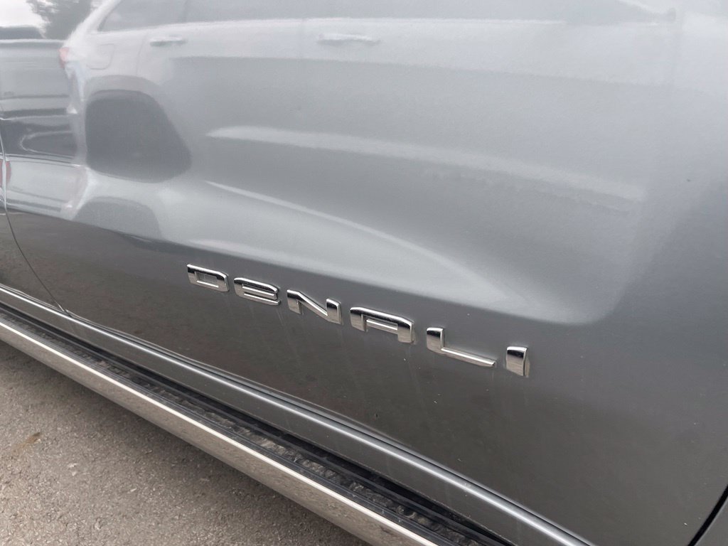 Used 2023 GMC Sierra 1500 Denali Ultimate AWD/4WD image 7