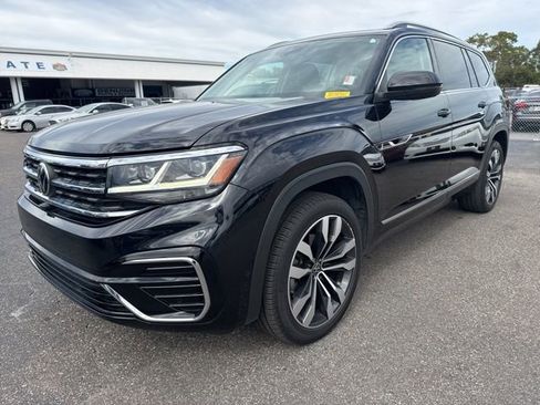 Used 2022 Volkswagen Atlas SEL Premium image 2