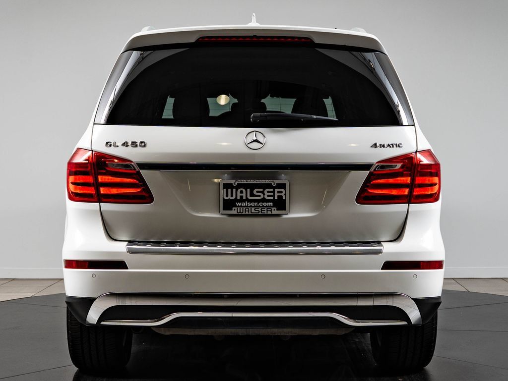 Used 2016 Mercedes-Benz GL 450 4MATIC image 7