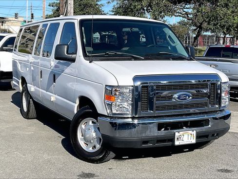 Used 2011 Ford E-350 and Econoline 350 XLT RWD image 21
