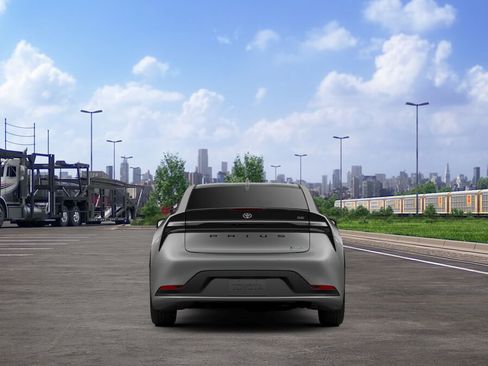 New 2026 Toyota Prius Plug-In Hybrid FWD image 8