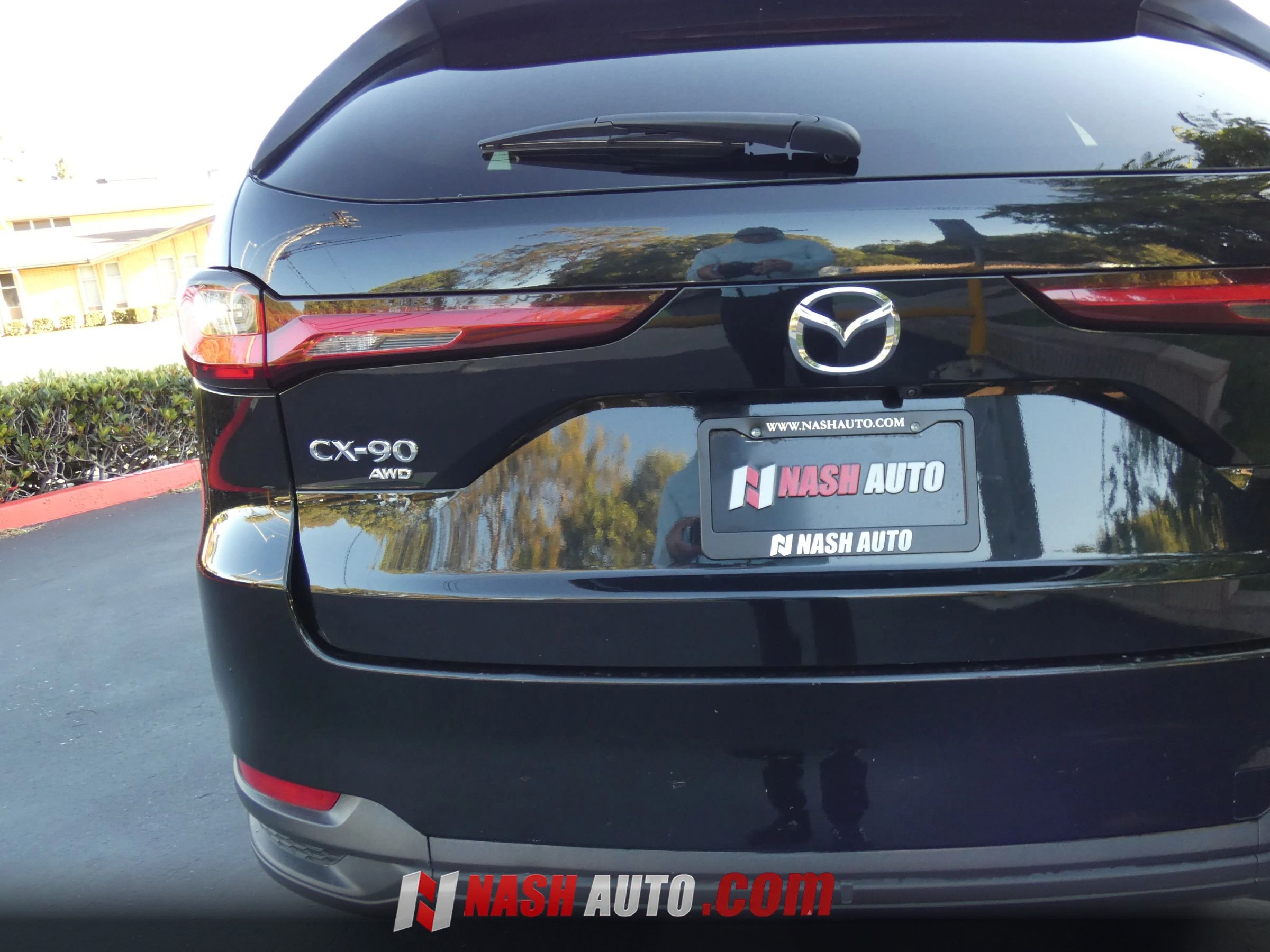 Used 2024 MAZDA CX-90 3.3 Turbo w/ Select Package AWD/4WD image 11