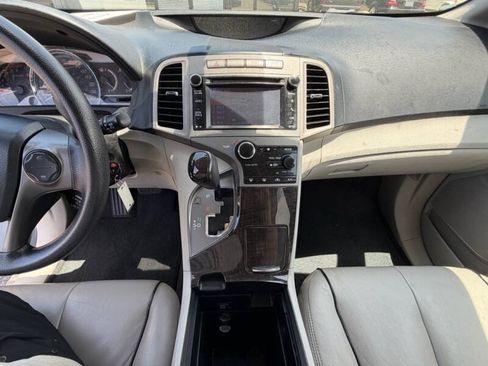 Used 2013 Toyota Venza LE FWD image 15