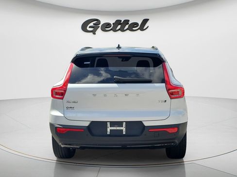 Used 2021 Volvo XC40 T5 R-Design w/ Advanced Package AWD/4WD image 6