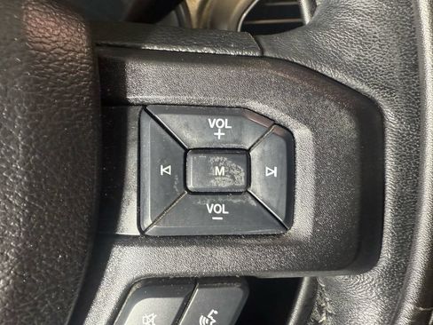 Used 2017 Ford F150 XLT w/ Equipment Group 302A Luxury AWD/4WD image 12