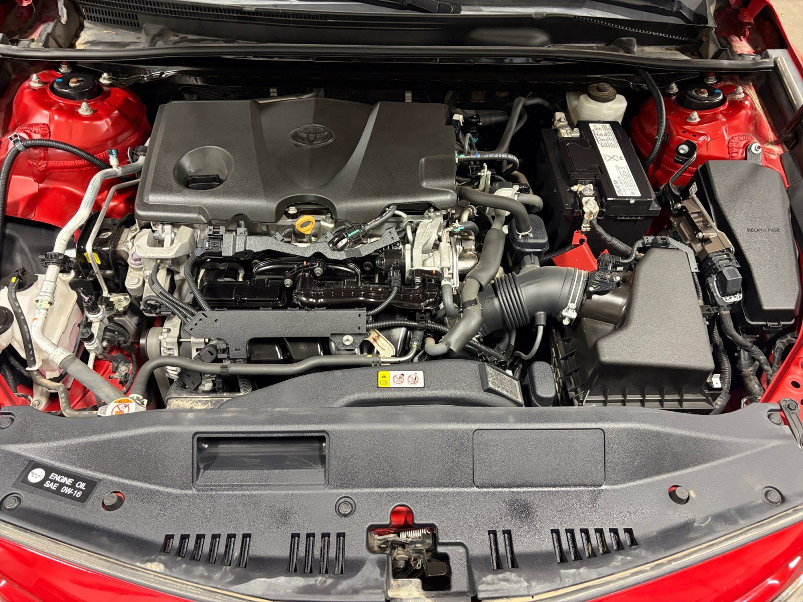 Used 2019 Toyota Camry SE w/ Audio Package FWD image 27
