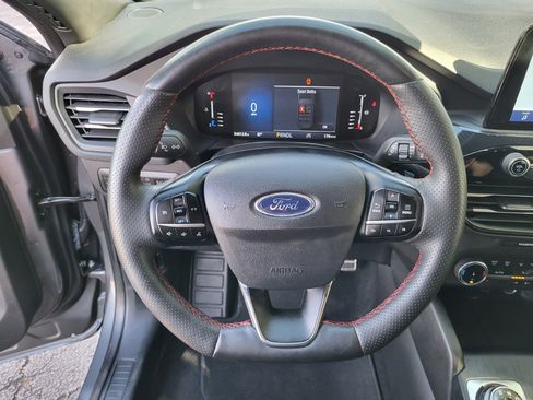 Used 2024 Ford Escape ST-Line image 27