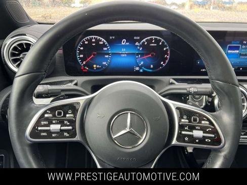 Used 2023 Mercedes-Benz CLA 250 4MATIC image 20