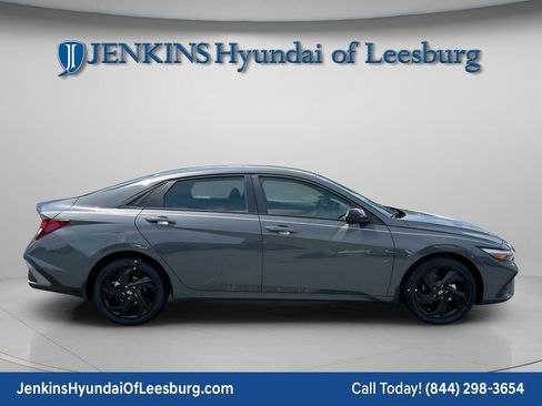 New 2026 Hyundai Elantra Sport image 3