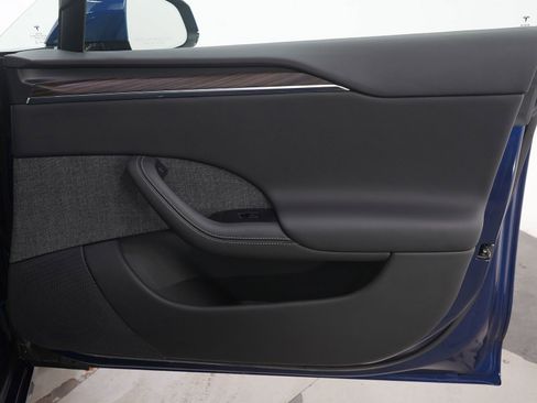 Used 2021 Tesla Model S Long Range image 9