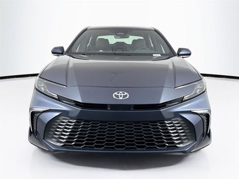 New 2026 Toyota Camry SE image 3