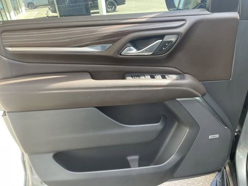 Used 2024 GMC Yukon XL Denali w/ Advanced Technology Package image 49