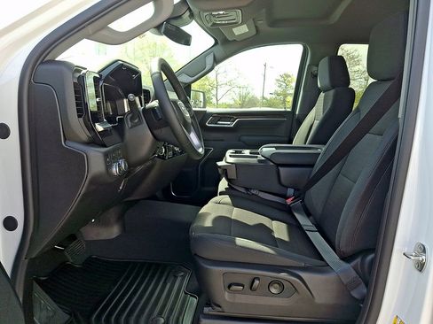 New 2026 GMC Sierra 1500 Elevation image 9