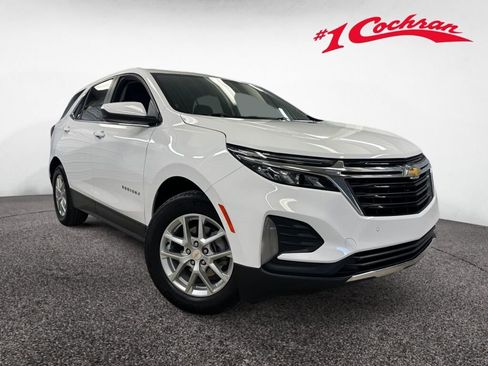 Certified 2024 Chevrolet Equinox LT w/ LPO, Floor Liner Package image 1