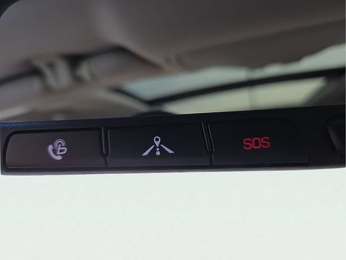 Used 2017 Hyundai Santa Fe Sport FWD image 22