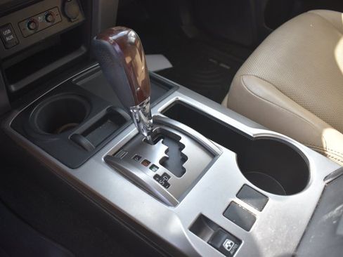 Used 2018 Toyota 4Runner Limited RWD image 29