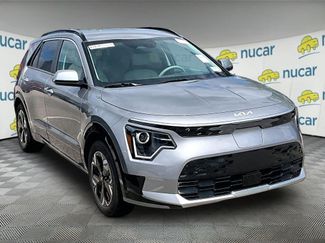 Used 2023 Kia Niro Wind w/ Wind Preserve Package FWD video 1