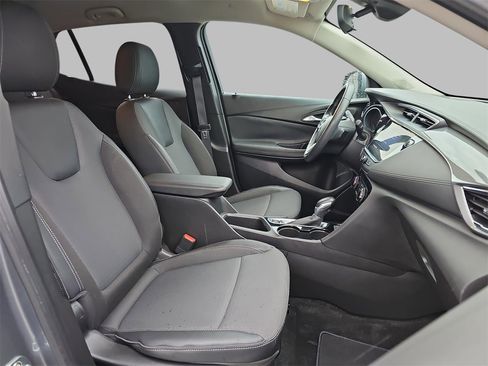 Certified 2022 Buick Encore GX Preferred w/ Sport Touring Package image 13