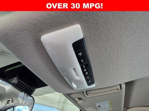 New 2025 Nissan Versa SV w/ Trunk Package FWD image 22